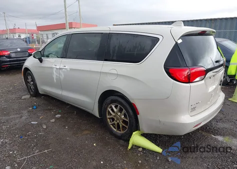2017 Chrysler Pacifica Touring из США, поврежденный, VIN 2C4RC1DG2HR794660